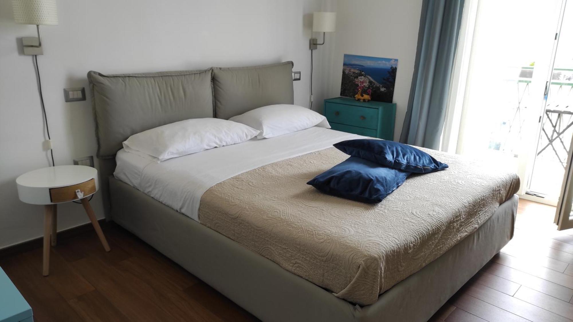 Marchesa Lulu Hotel Salerno Ngoại thất bức ảnh